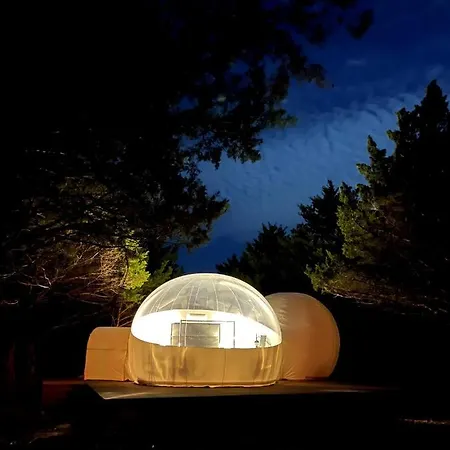 All Is Well Resort Saint Jo Exterior photo