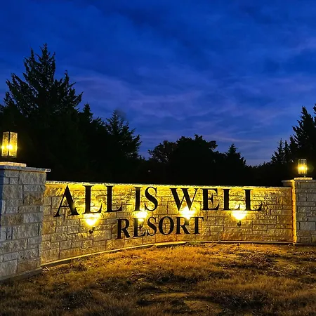 All Is Well Resort Saint Jo Exterior photo